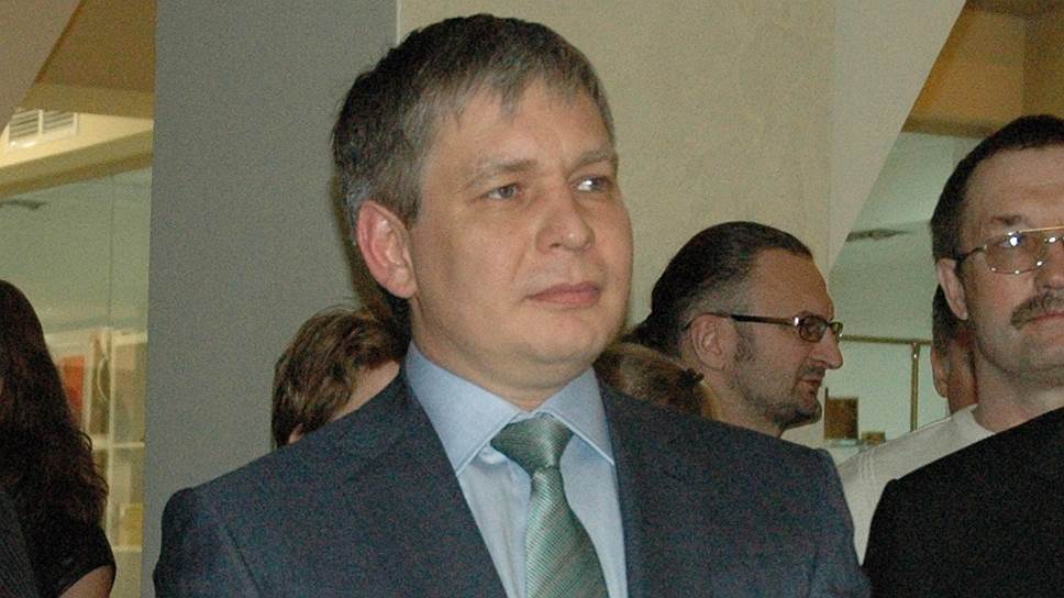 Обыски в саратовской редакции прошли в рамках уголовного дела, возбужденного по заявлению депутата Сергея Курихина